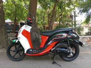 Jual bekas Yamaha Fino 125cc tahun 2016 mulus orsinil,lokasi di Bandung Kota