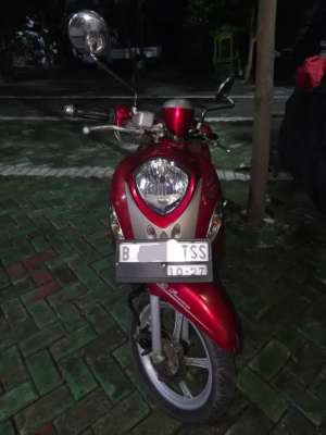 Jual bekas Yamaha Fino 2017 Premium Merah,lokasi di  