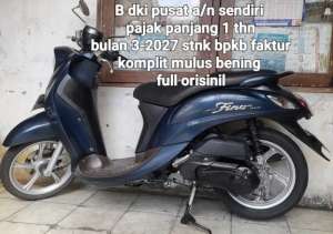 Jual bekas Yamaha Fino grande 2017 blue core 125 iss cw asli biru B dku pusat,lokasi di Jakarta Pusat