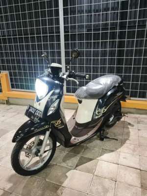 Jual bekas Yamaha Fino Premium 2016,lokasi di Jakarta Timur