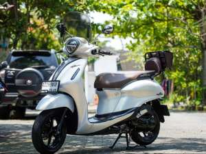 Jual bekas Yamaha Grand Filano Lux White,lokasi di Surakarta Kota