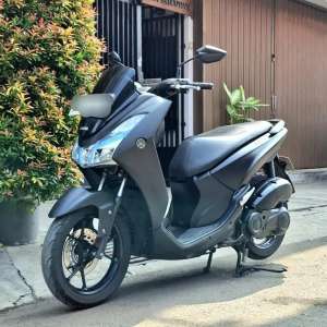 Jual bekas Yamaha Lexi 125 cc Tahun 2021 ISTIMEWA,lokasi di Jakarta Selatan