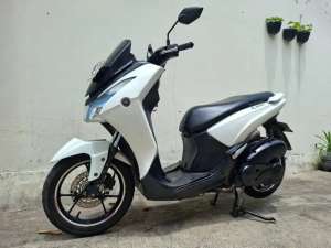 Jual bekas YAMAHA LEXI 2018 MESIN OK,lokasi di Tangerang Selatan Kota