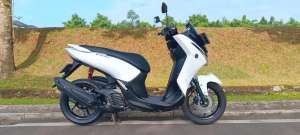 Jual bekas Yamaha Lexi 2018 white good condition,lokasi di Tangerang Kab.
