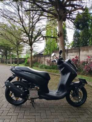 Jual bekas Yamaha Lexi Rawatan Pajak Super Panjang Ss Komplit,lokasi di Bogor Kota
