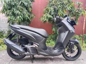 Jual bekas Yamaha Lexi th 2020 cashkredit,lokasi di Depok Kota