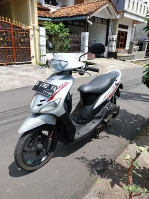 Jual bekas Yamaha Mio 2006 asli perak,lokasi di Bandung Kota