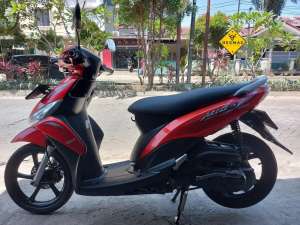 Jual bekas Yamaha Mio J Merah Mulus 2012 Cash Only,lokasi di Tangerang Kota
