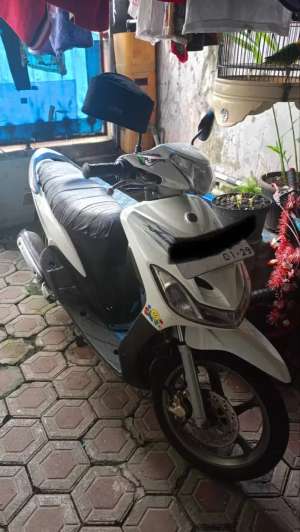 Jual bekas Yamaha Mio Smile 2009,lokasi di Depok Kota