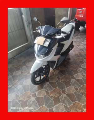 Jual bekas Yamaha mio Soul 2013 Lengkap mesinOK noPR tukr beat jual cepat murh BU,lokasi di Tangerang Kota