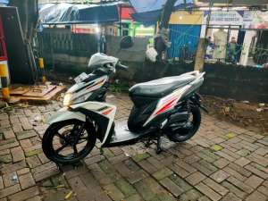 Jual bekas Yamaha Mio Z 125 Fullinjeksi Thn 2016,lokasi di Jakarta Selatan