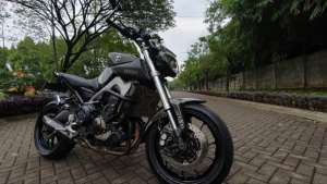 Jual bekas Yamaha MT09 2015,lokasi di Depok Kota