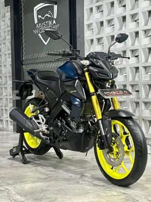 Jual bekas YAMAHA MT15 2019 - Chintia Mustika,lokasi di Jember Kab.