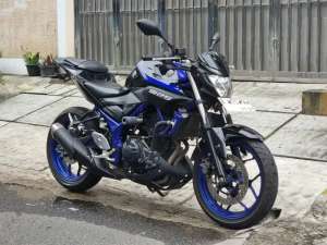 Jual bekas Yamaha MT25 2018 Low KM simpanan jarang pakai Biru Hitam Mt25 250cc,lokasi di Jakarta Utara