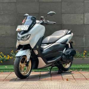 Jual bekas YAMAHA N-MAX 155cc Keyless CBS Th 2021 VERY GOOD CONDITION.,lokasi di Jakarta Timur