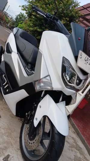 Jual bekas Yamaha N Max 2018 Mulus Pajak On Bekasi Kota No Minus Tinggal Pakai,lokasi di Bekasi Kota
