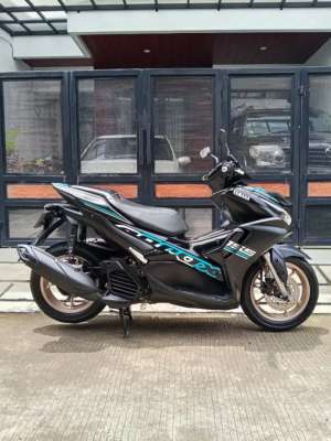 Jual bekas YAMAHA NEW AEROX VVA 2022 FULL ORISINIL,lokasi di Jakarta Barat