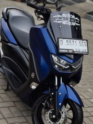 Jual bekas YAMAHA NEW NMAX 155 TYPE STD 2021 KM 28RB DP HANYA 3JT,lokasi di Bandung Kab.