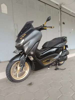 Jual bekas Yamaha nmax 155 std 2021 mulus,lokasi di Bandung Kota