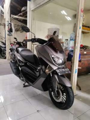 Jual bekas YAMAHA NMAX TAHUN 2016 PAJAK HIDUP SURAT LENGKAP,lokasi di Denpasar Kota
