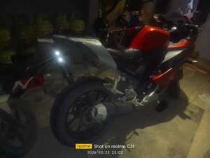 Jual bekas Yamaha R 15 jarang pakai,lokasi di Tangerang Kota