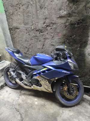 Jual bekas Yamaha R15 V2 2016,lokasi di Jakarta Utara