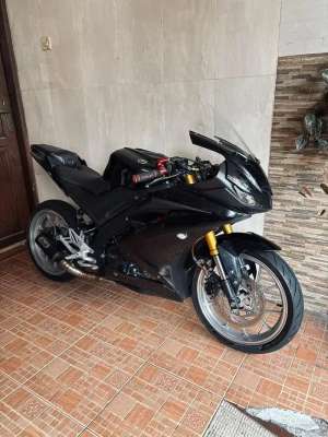 Jual bekas Yamaha R15 V3 2018,lokasi di Surabaya Kota