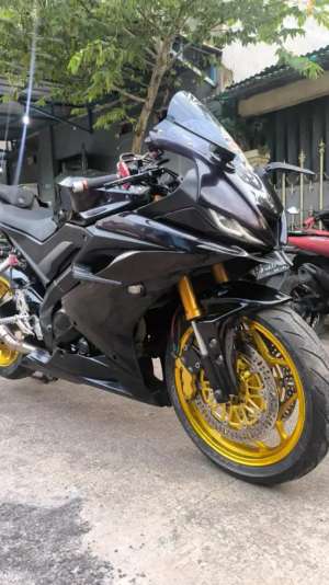 Jual bekas Yamaha R15 V3 2018,lokasi di Jakarta Timur