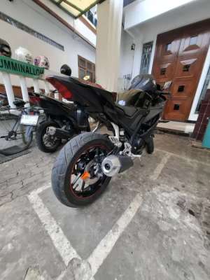 Jual bekas Yamaha R15 V3 2020,lokasi di Jakarta Timur