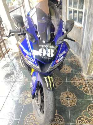 Jual bekas Yamaha R15 V3 BekasSporty, Gagah, Siap Gas,lokasi di Padang Kota