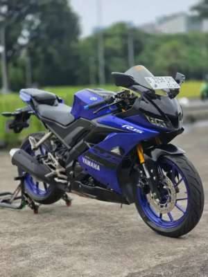 Jual bekas Yamaha R15 V3 Biru,lokasi di Jakarta Pusat