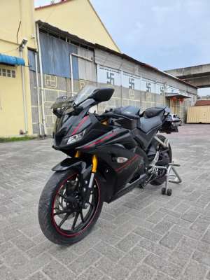 Jual bekas Yamaha R15 V3 Hitam 2018,lokasi di Medan Kota