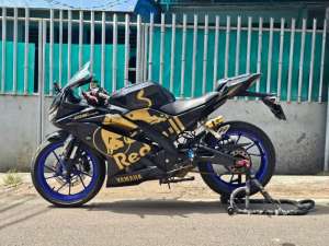 Jual bekas Yamaha R15 v3 tahun 2017,lokasi di Bandar Lampung Kota