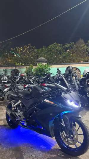 Jual bekas YAMAHA R15 V3 TAHUN 2018,lokasi di Medan Kota
