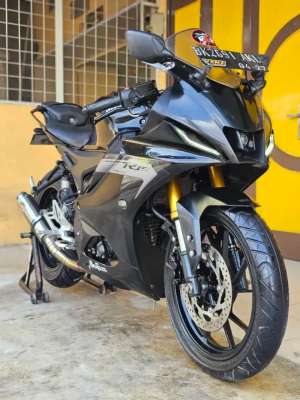 Jual bekas Yamaha R15YZF R 15 V3 2021, Black Premium Doff.,lokasi di Medan Kota
