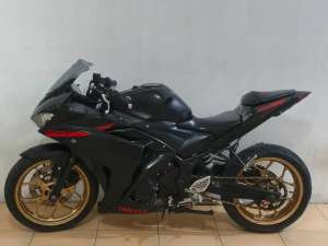 Jual bekas Yamaha R25 2017,lokasi di Medan Kota