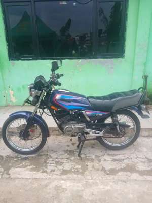 Jual bekas Yamaha rx king tahun 1999 ungu,lokasi di  ,Jakarta Pusat