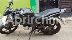 Jual bekas YAMAHA VIXION 2014 Orisinal LOW KM Siap Pakai Surat Lengkap,lokasi di Jakarta Utara