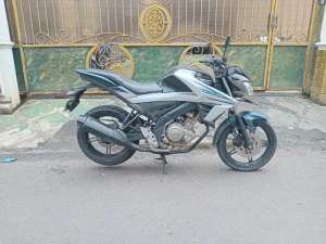 Jual bekas Yamaha Vixion 20176,9jt b josss,lokasi di Jakarta Timur