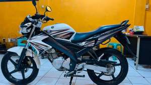 Jual bekas Yamaha Vixion full orijinal istimewa,lokasi di Tangerang Kab.