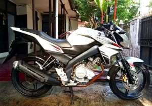 Jual bekas Yamaha Vixion New 2014,lokasi di  