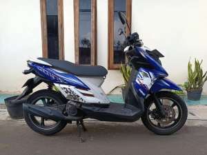 Jual bekas Yamaha x-ride 2013 lengkap pajak hidup,lokasi di  