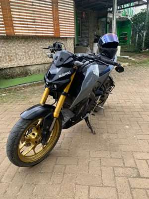 Jual bekas Yamaha Xabre 2016 Surat Lengkap,lokasi di Bogor Kab.