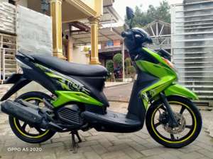 Jual bekas Yamaha Xeon 125 lengkap motor sehat walafiat keterangan detail dibawah,lokasi di Tangerang Kab.