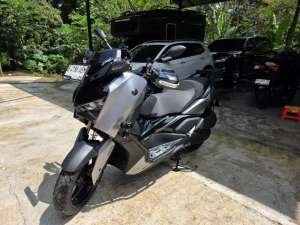 Jual bekas Yamaha Xmax 2024 connectee,lokasi di Semarang Kab.