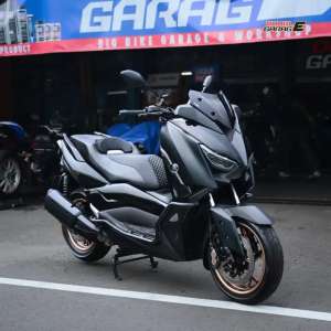 Jual bekas YAMAHA XMAX 250 HITAM 2022 Engine stroke up 300cc,lokasi di Jakarta Pusat