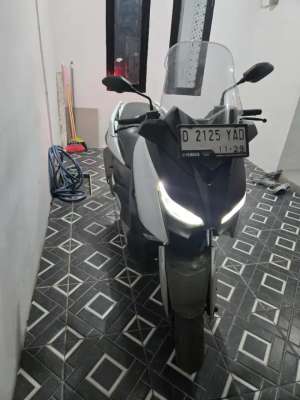 Jual bekas Yamaha xmax tahun 2019,lokasi di Bandung Kab.