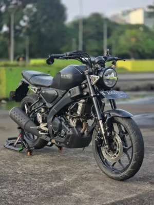Jual bekas Yamaha XSR 155 Black,lokasi di Jakarta Pusat