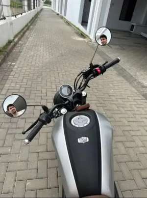 Jual bekas Yamaha XSR istimewa murmer km rendah 6rb an,lokasi di  ,Tangerang Kab.