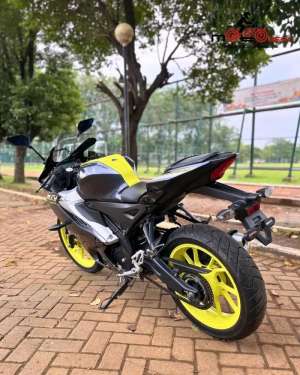 Jual bekas Yamaha YZF R15 V4 2023, Tgn Pertama, Low Km,lokasi di Jakarta Selatan